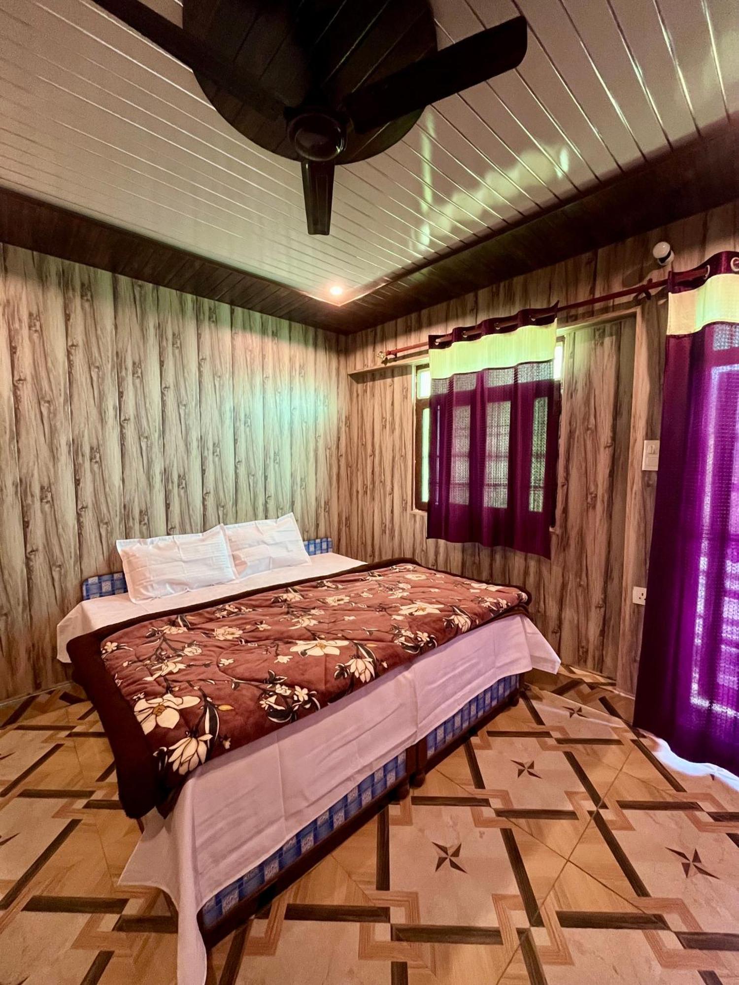 Astha Guest House Gopeshwar Exterior foto